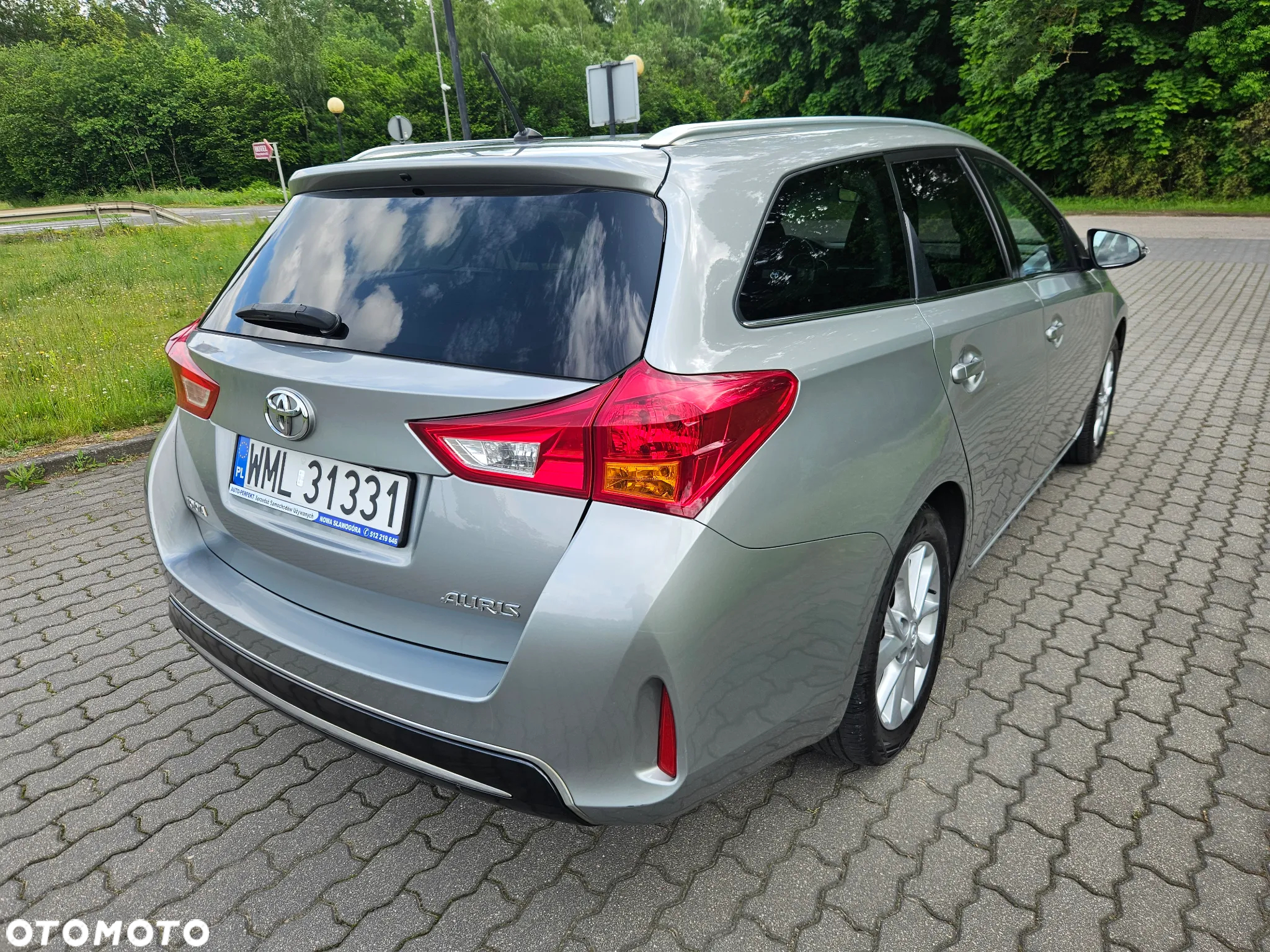 Toyota Auris 1.6 Premium - 5