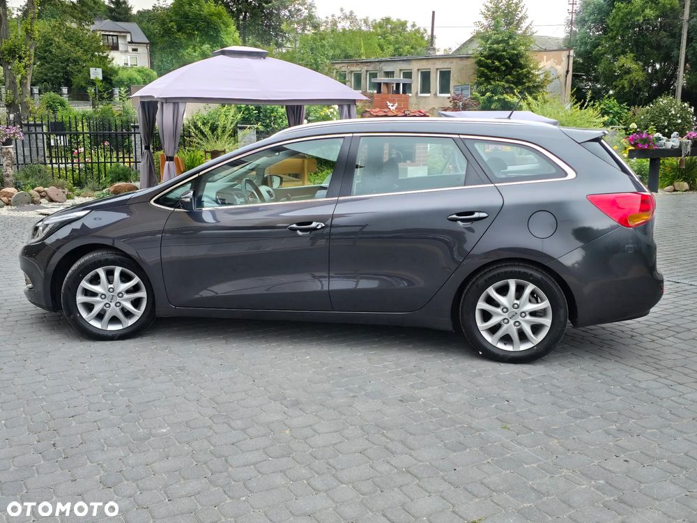 Kia Ceed 1.6 GDI Vision - 17