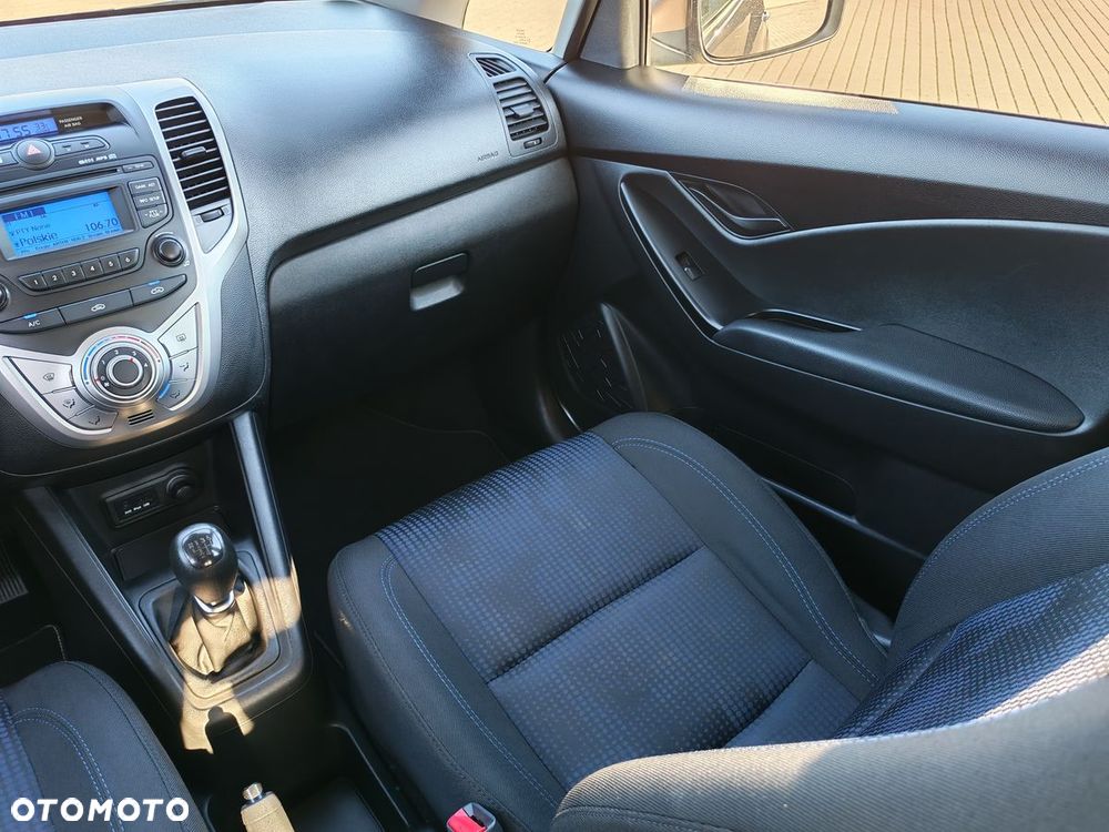 Hyundai ix20 1.4 blue Comfort - 16