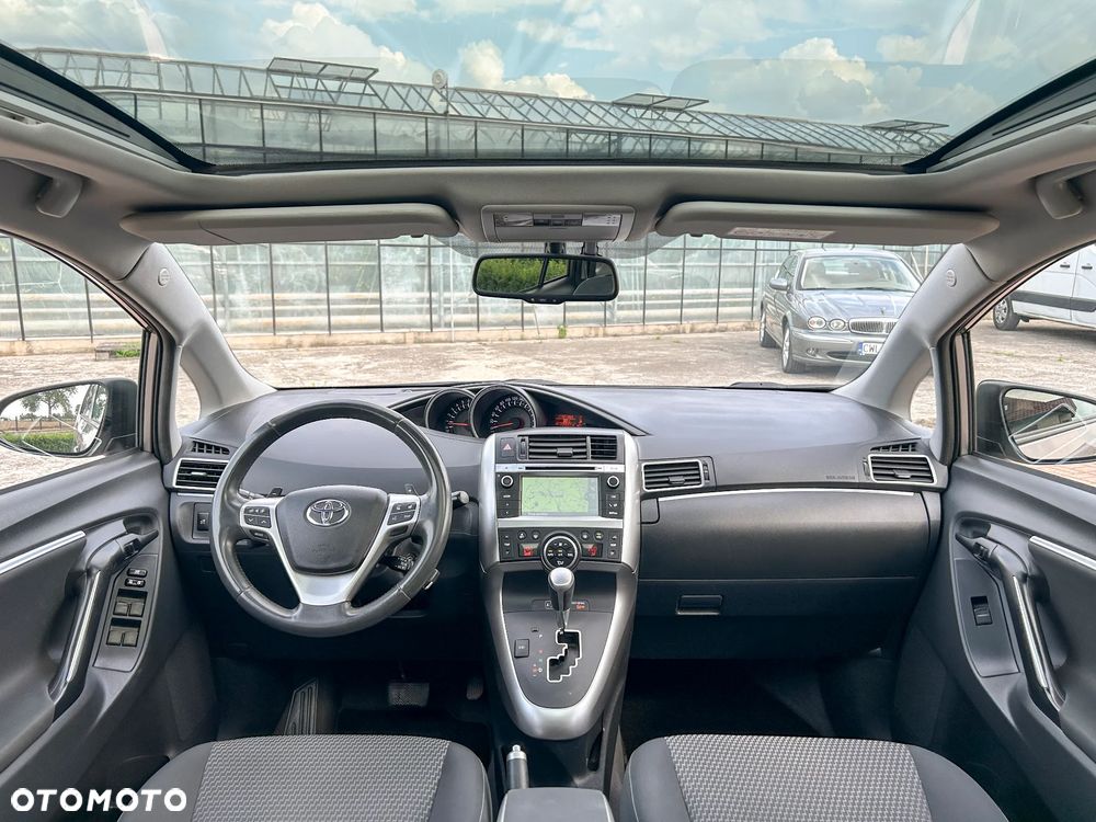 Toyota Verso 1.8 Multidrive Edition - 2
