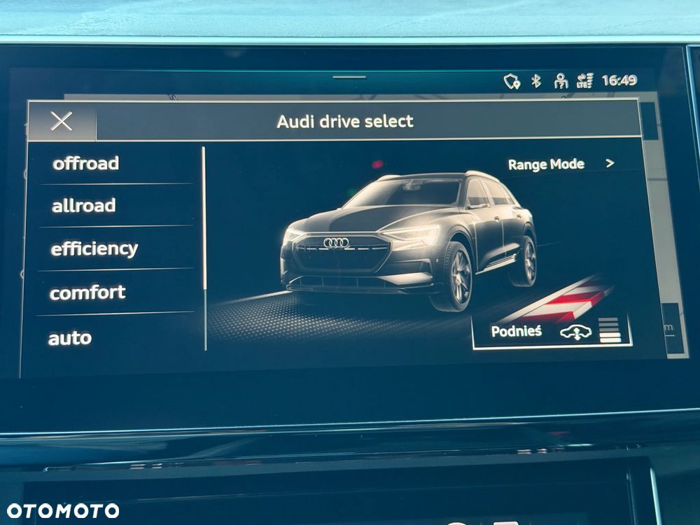 Audi e-tron 55 Quattro S Line - 28