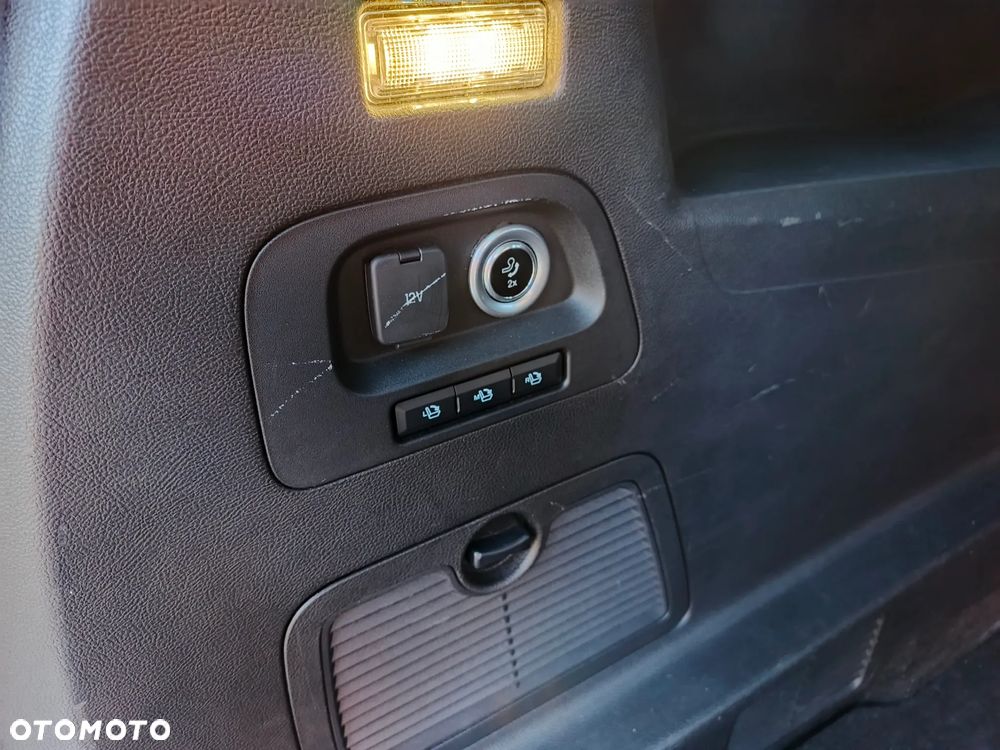 Ford S-Max 2.0 TDCi Titanium PowerShift - 29