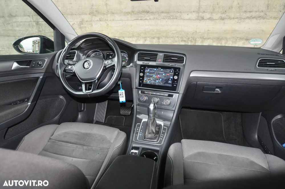 Volkswagen Golf 2.0 BlueTDI DSG Comfortline - 5