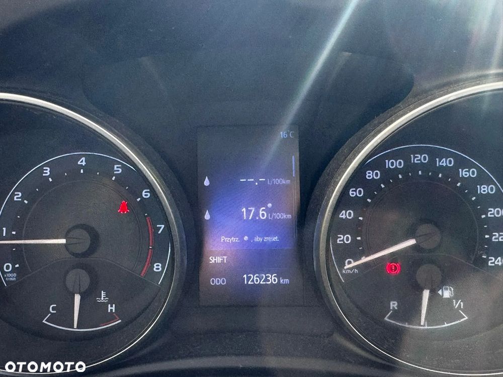 Toyota Auris 1.6 Premium - 6