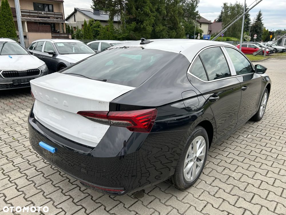 Skoda Octavia 1.5 TSI mHEV Drive Selection DSG - 6