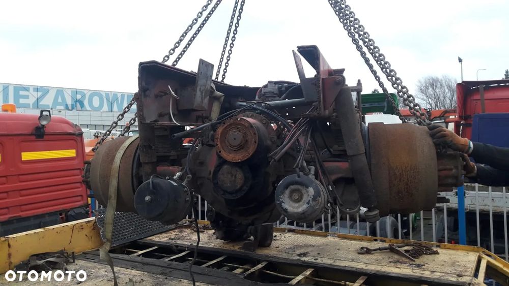 Most Mosty napędowe Wózek VOLVO FH FM  6x4 6x6 8x4 8x8 RESOR - 2