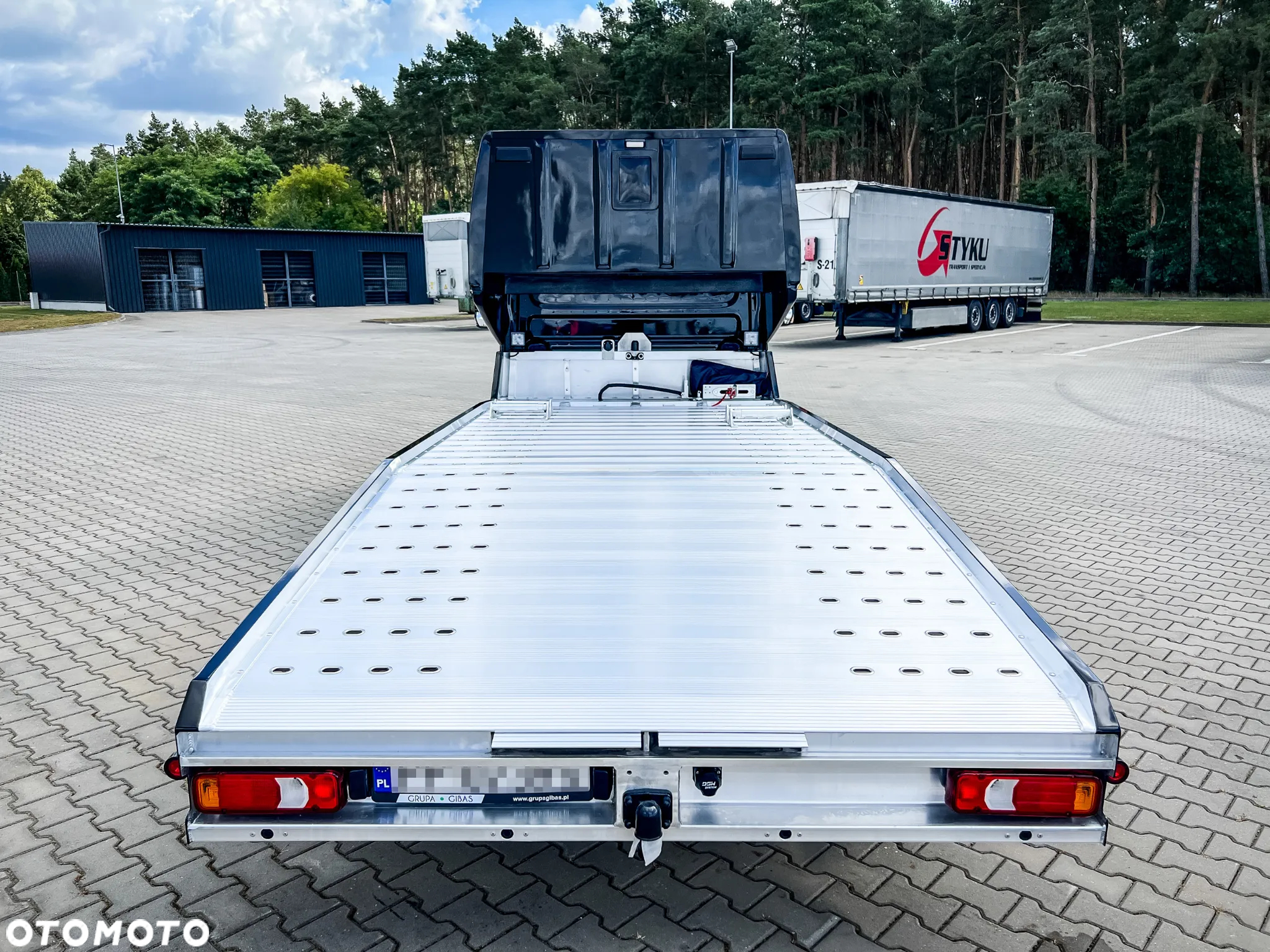 Iveco Daily 35S21HA8 HI MATIC laweta od reki ! - 10