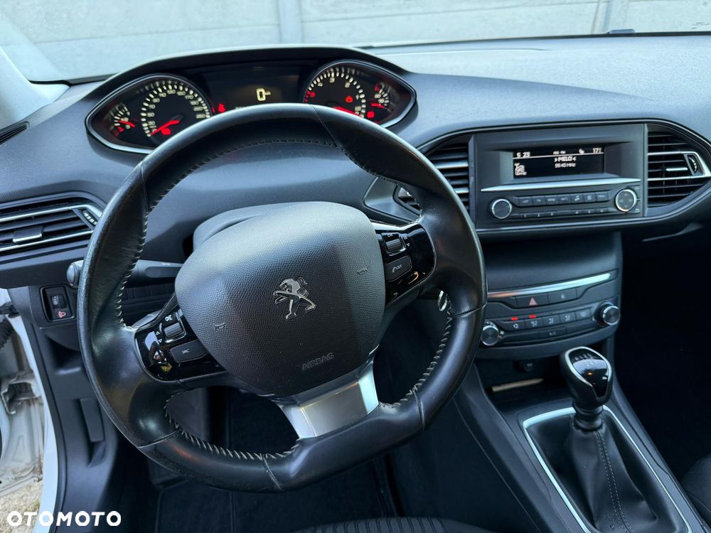 Peugeot 308 - 7