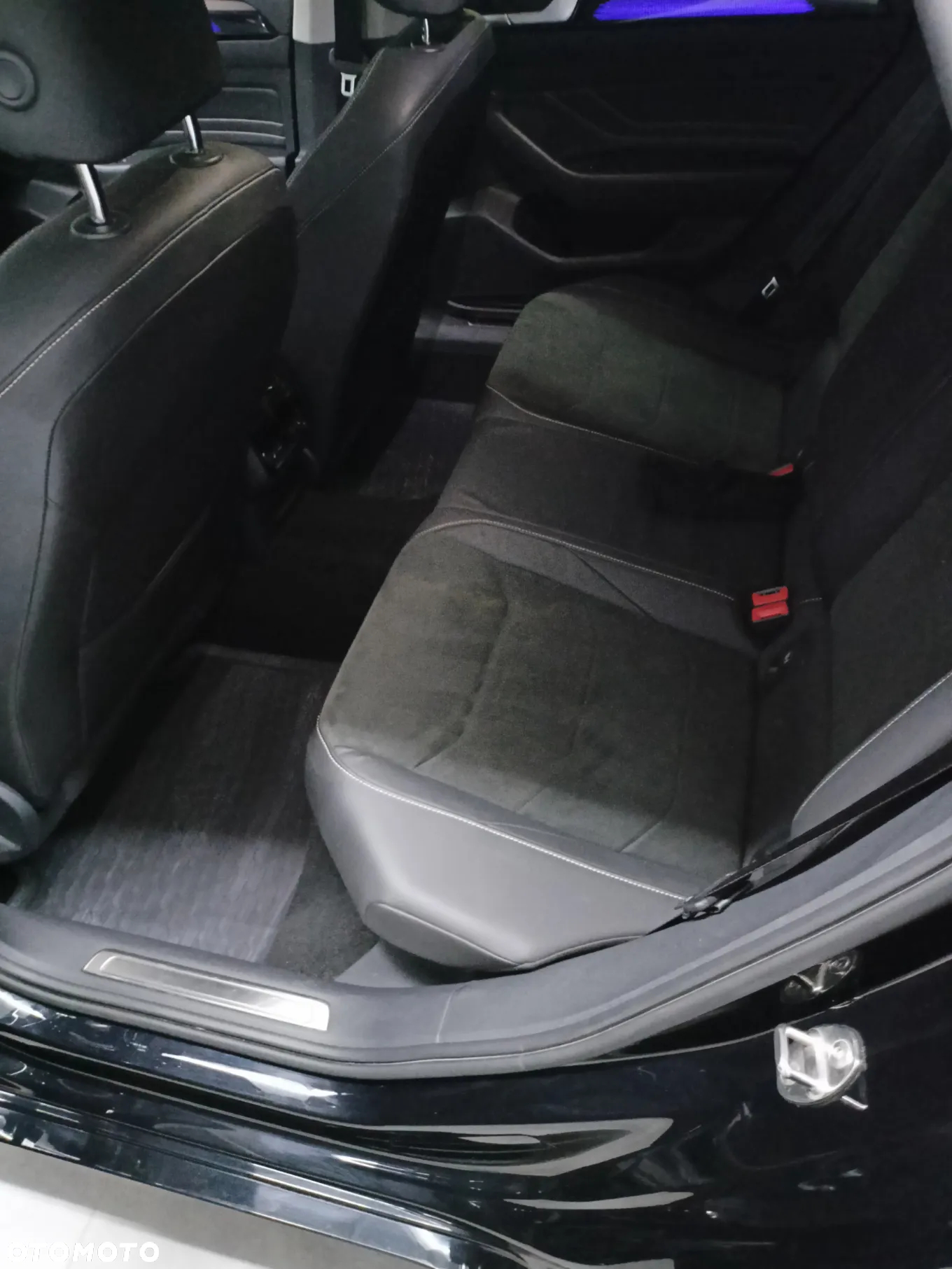 Volkswagen Arteon 2.0 TSI Elegance DSG - 16