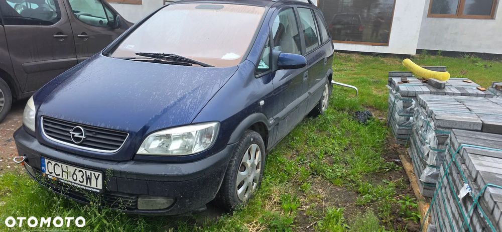 Opel Zafira 1.8 16V Elegance - 1