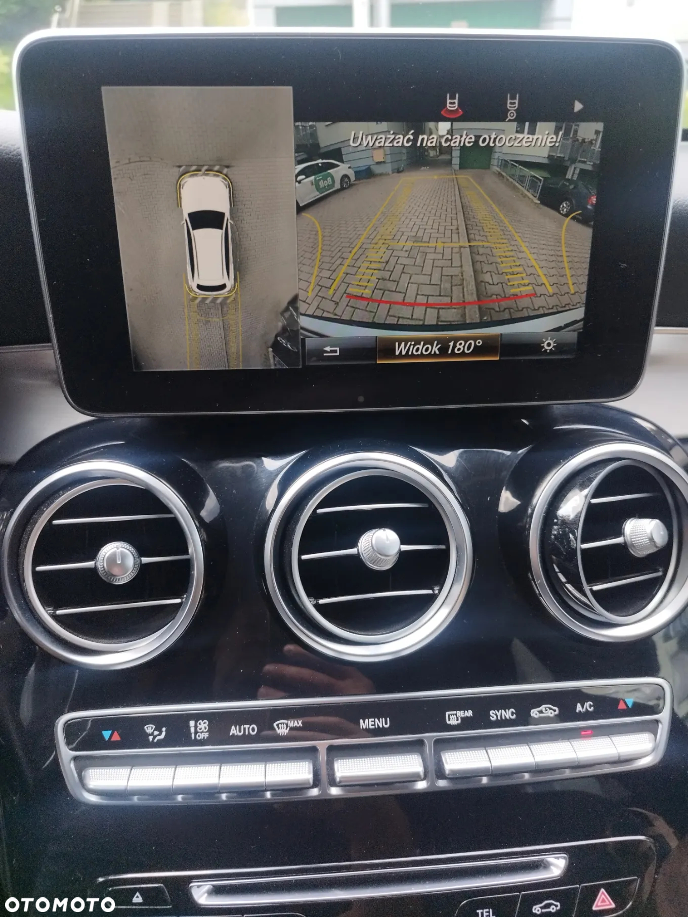 Mercedes-Benz GLC 220 d 4Matic 9G-TRONIC AMG Line - 10