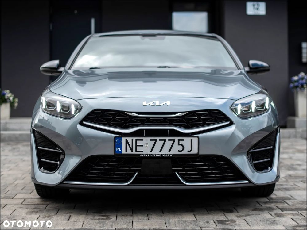 Kia ProCeed - 2
