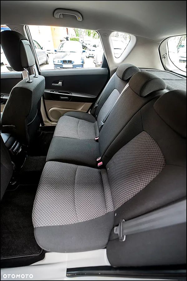 Kia Ceed 2.0 CVVT EX - 29