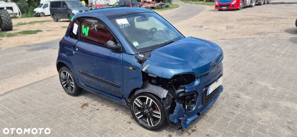 Microcar DUE - 3