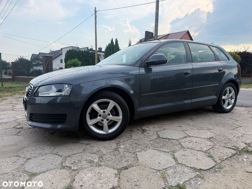 Audi A3 Sportback 1.4 TFSI S tronic Attraction - 2