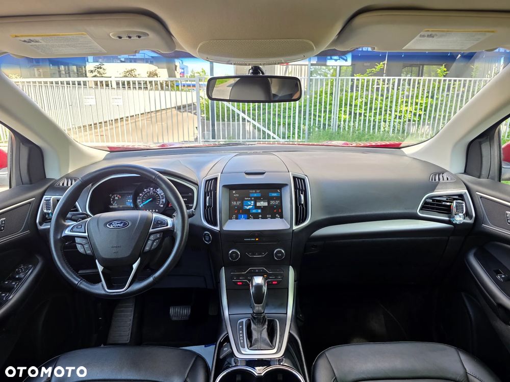 Ford Edge - 10