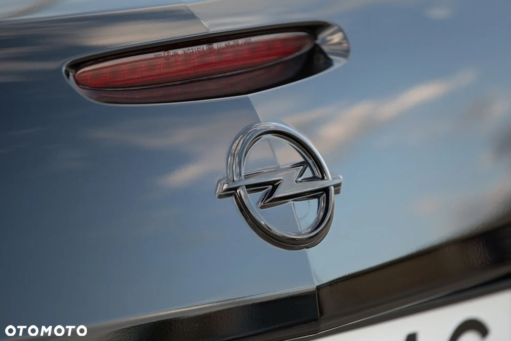 Opel GT 2.0 Turbo - 19