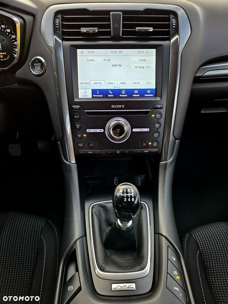 Ford Mondeo 2.0 TDCi Titanium - 23