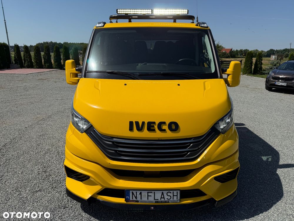 Iveco Daily S35 180 - 25
