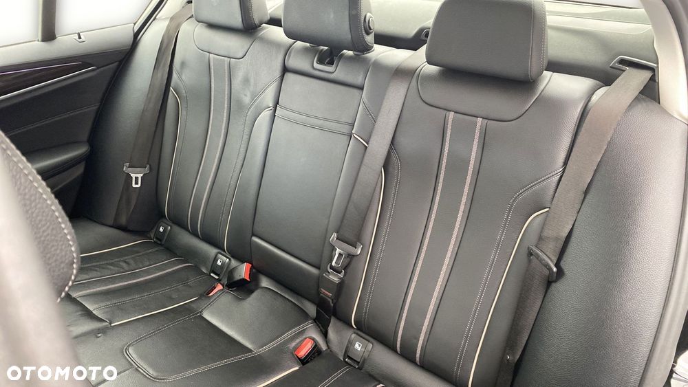 BMW Seria 5 520d MHEV Luxury Line - 12