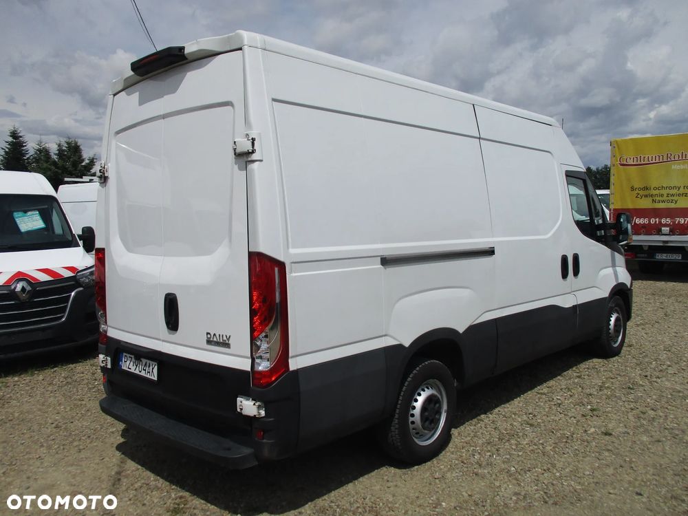 Iveco DAILY - 3