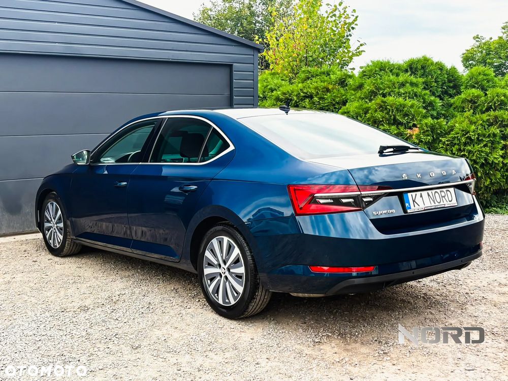 Skoda Superb 2.0 TSI DSG Style - 7