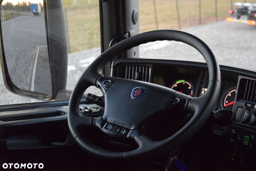 Scania R520 V8 Loglift 125S - 31