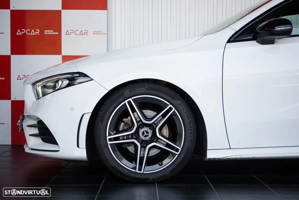 Mercedes-Benz A 180 d AMG Line - 11