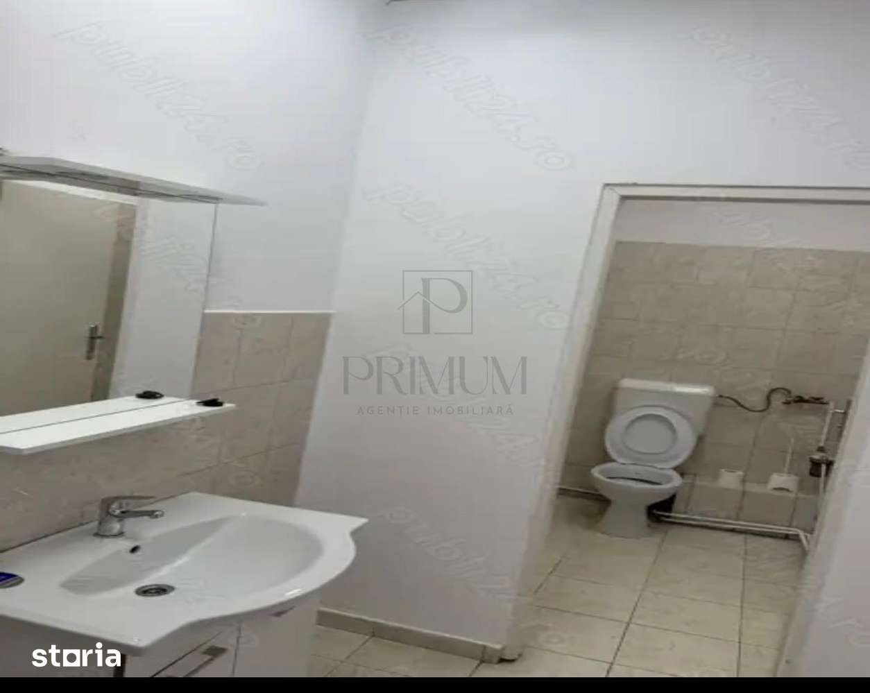 Spațiu comercial cu vizibilitate excelentă - Imagine principală: 5/5