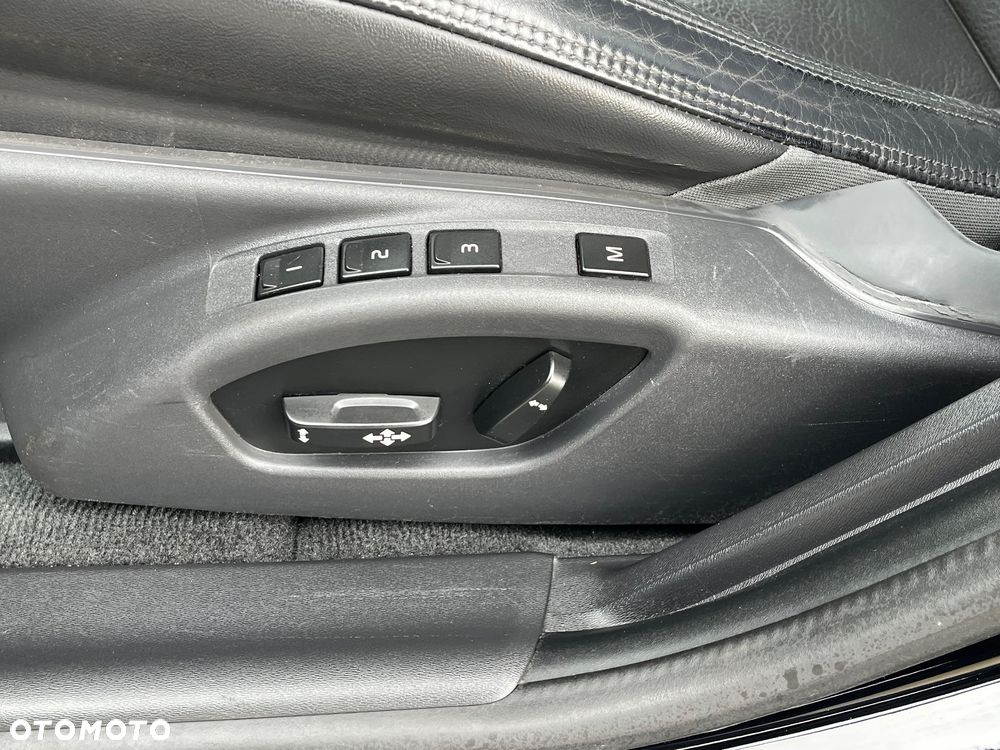 Volvo V60 D4 Edition Pro - 34