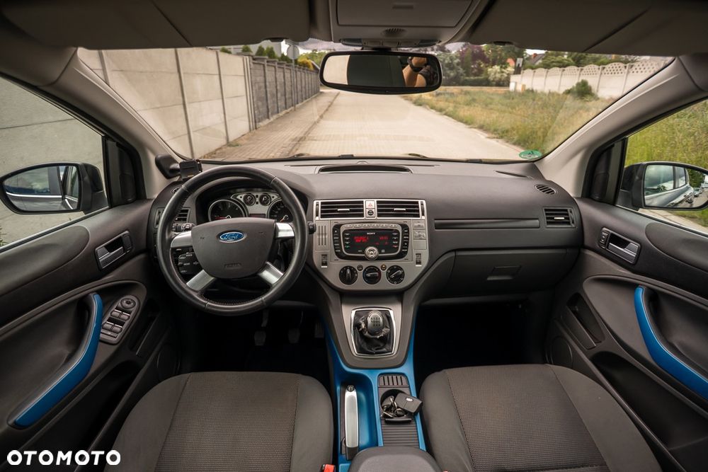 Ford Kuga 2.0 TDCi 4x4 Trend - 27