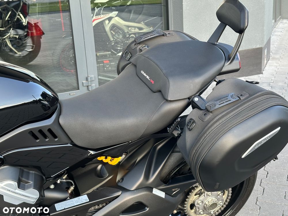 Ducati Diavel - 34