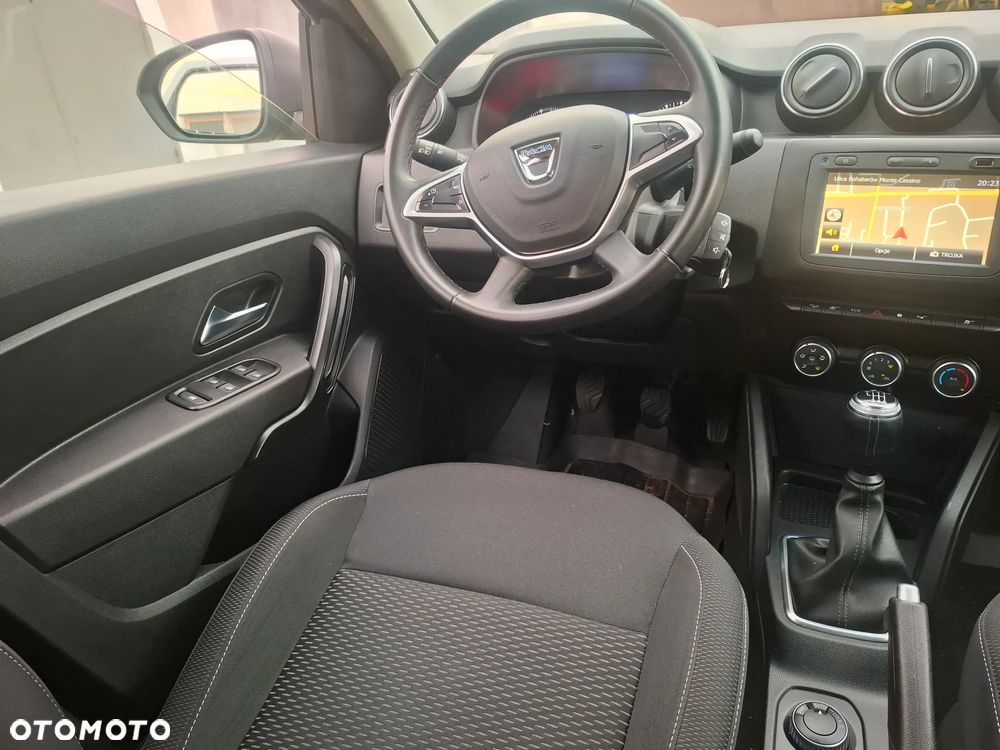 Dacia Duster 1.6 SCe Blackshadow 4x4 S&S - 15