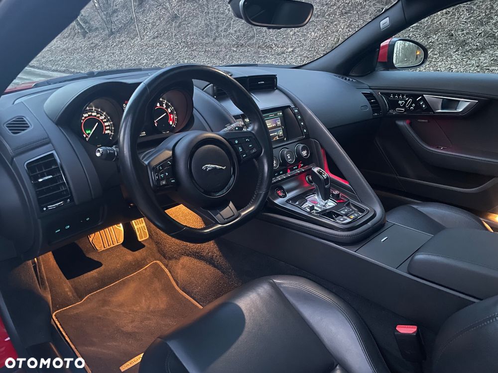Jaguar F-Type AWD S - 2