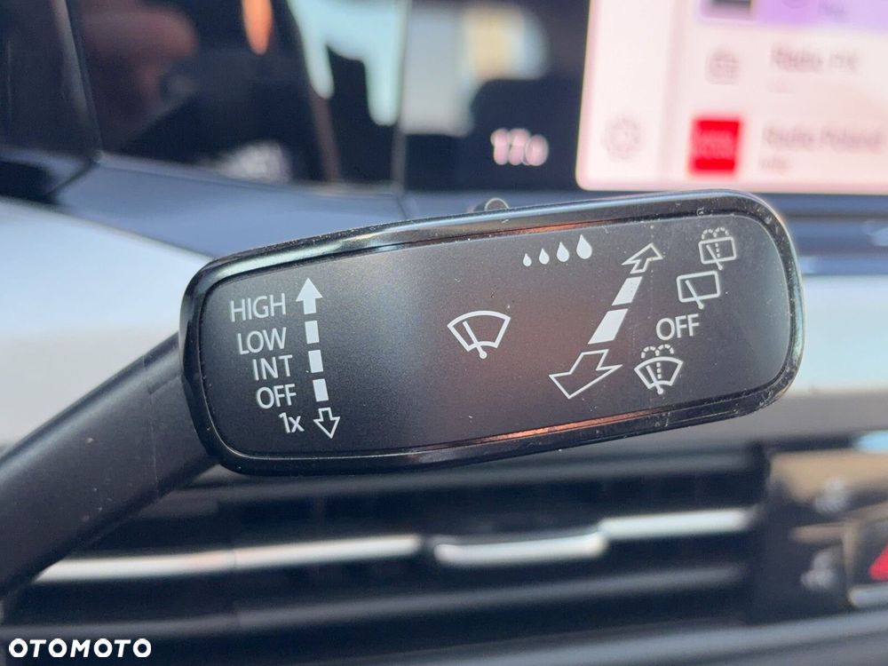 Volkswagen Golf - 19