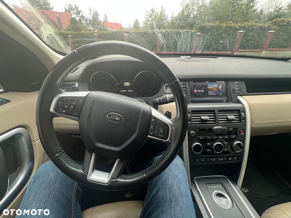 Land Rover Discovery Sport - 6