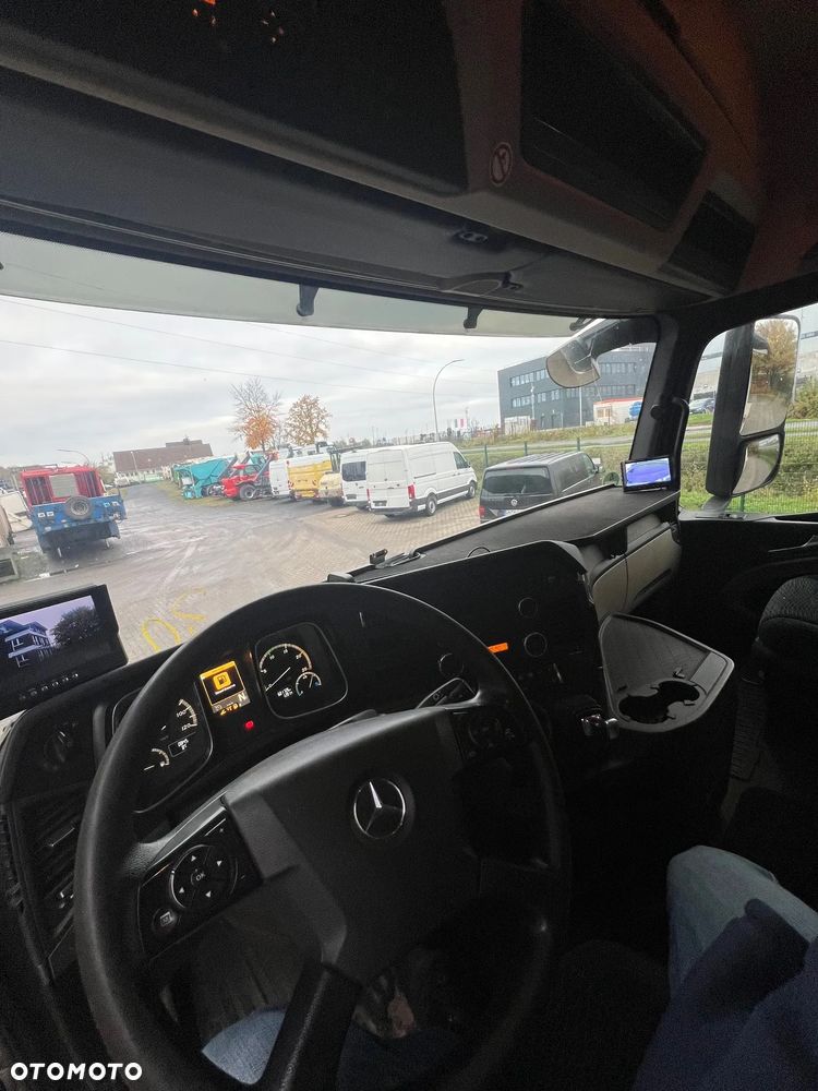 Mercedes-Benz 2545 ACTROS OŚ SKRĘTNA HAKOWIEC. - 15
