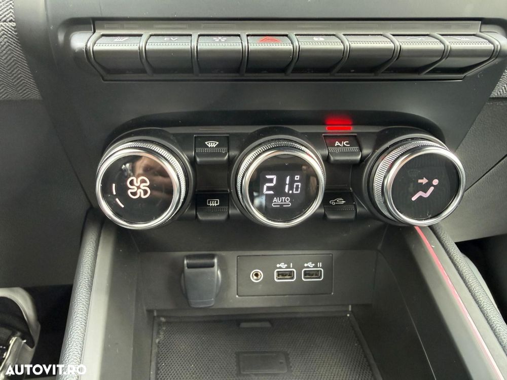 Renault Clio - 17