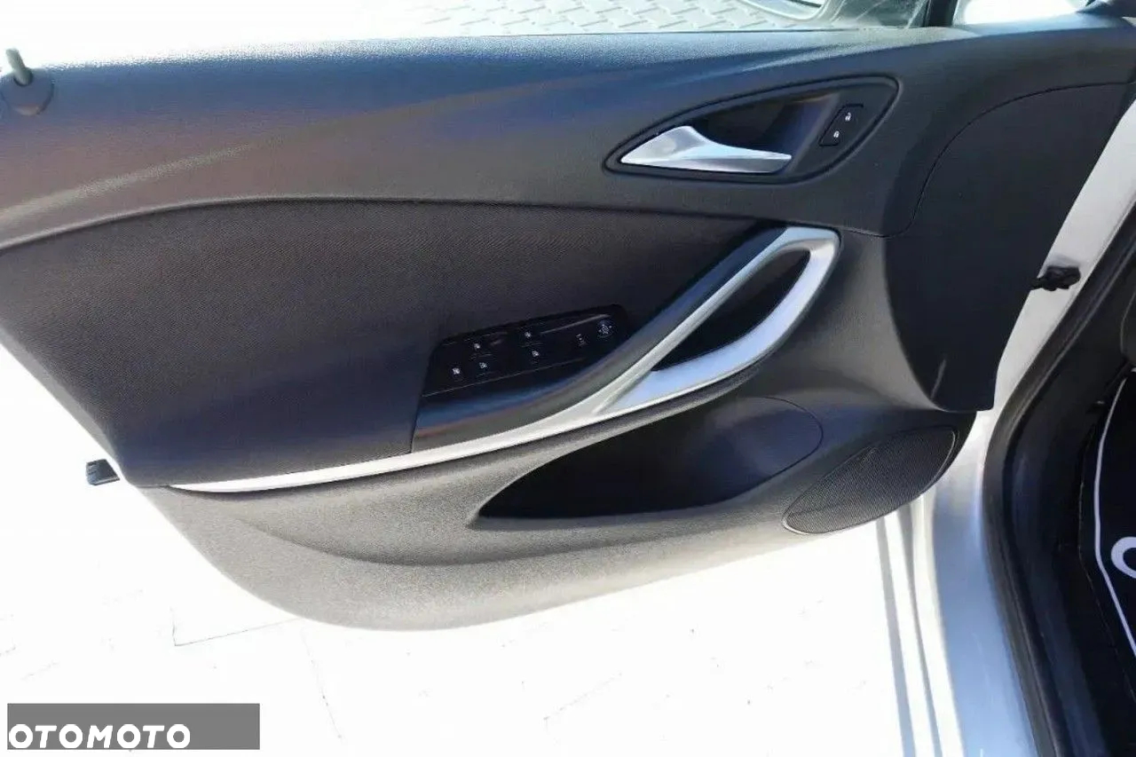 Opel Astra V 1.4 T GPF Dynamic S&S - 23