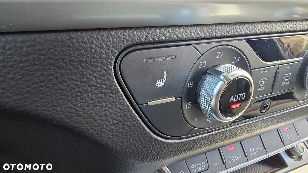 Audi Q5 35 TDI mHEV S tronic - 19