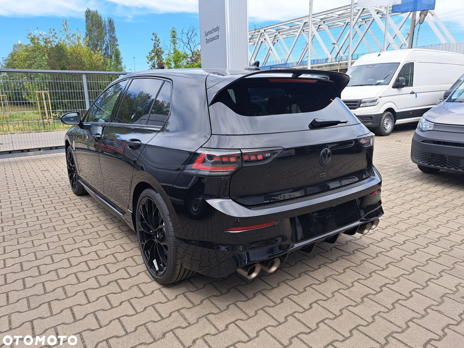 Volkswagen Golf - 8
