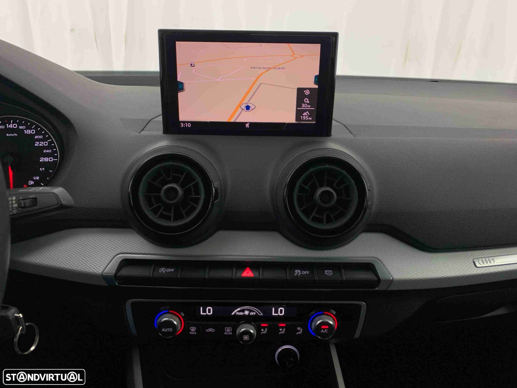 Audi Q2 1.0 TFSI - 9