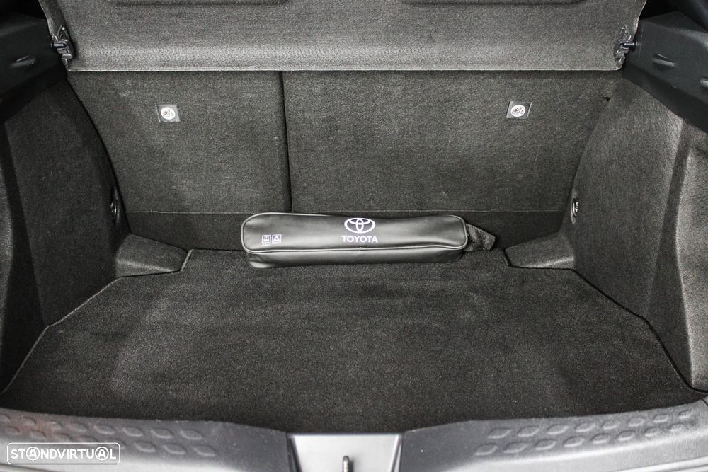 Toyota C-HR 1.8 HSD Comfort+P.Style - 31