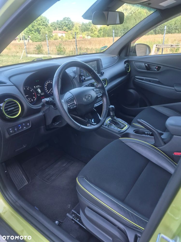Hyundai Kona 1.6 T-GDI DCT 4WD Premium - 8