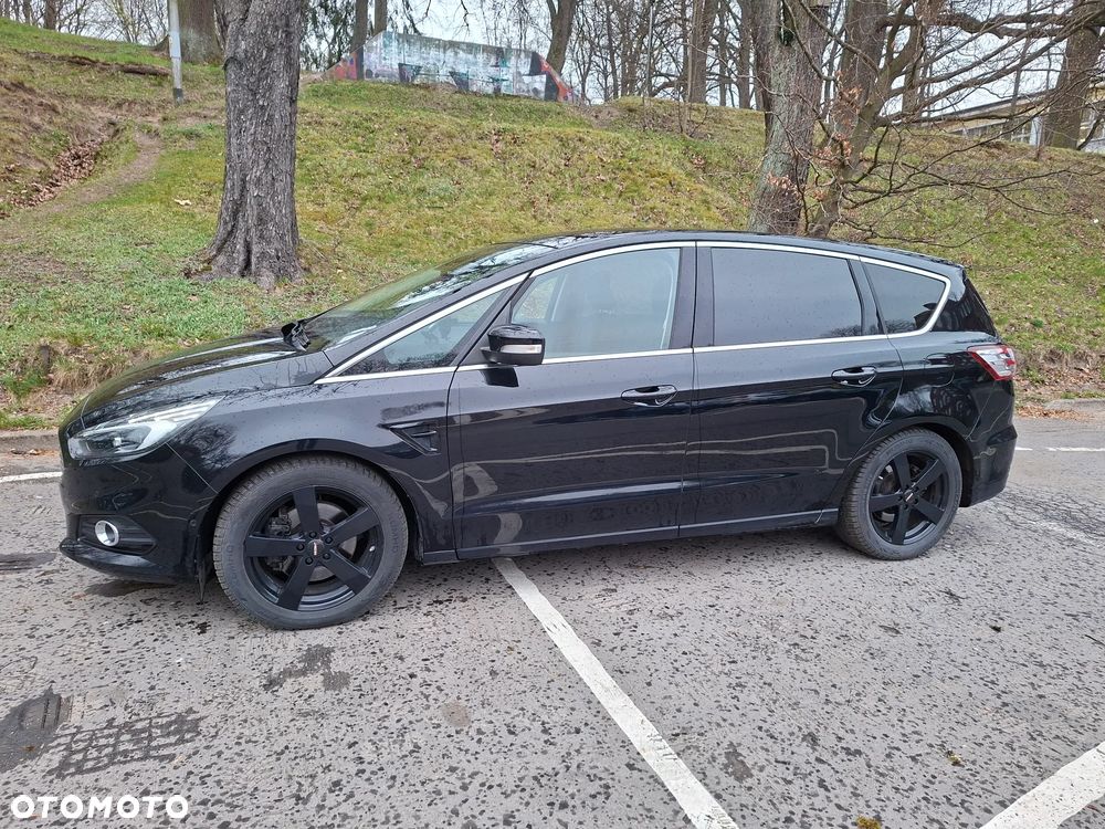 Ford S-Max 2.0 TDCi Titanium PowerShift - 9