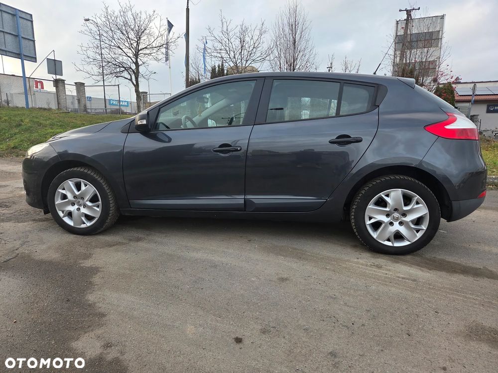 Renault Megane 1.6 16V 100 Expression - 1