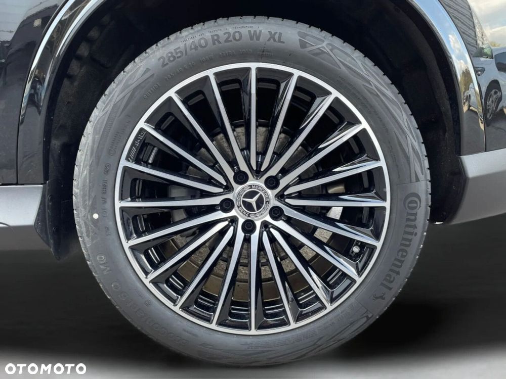 Mercedes-Benz GLC - 9