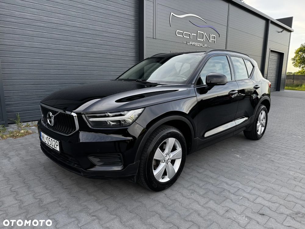 Volvo XC 40 T3 Momentum - 1