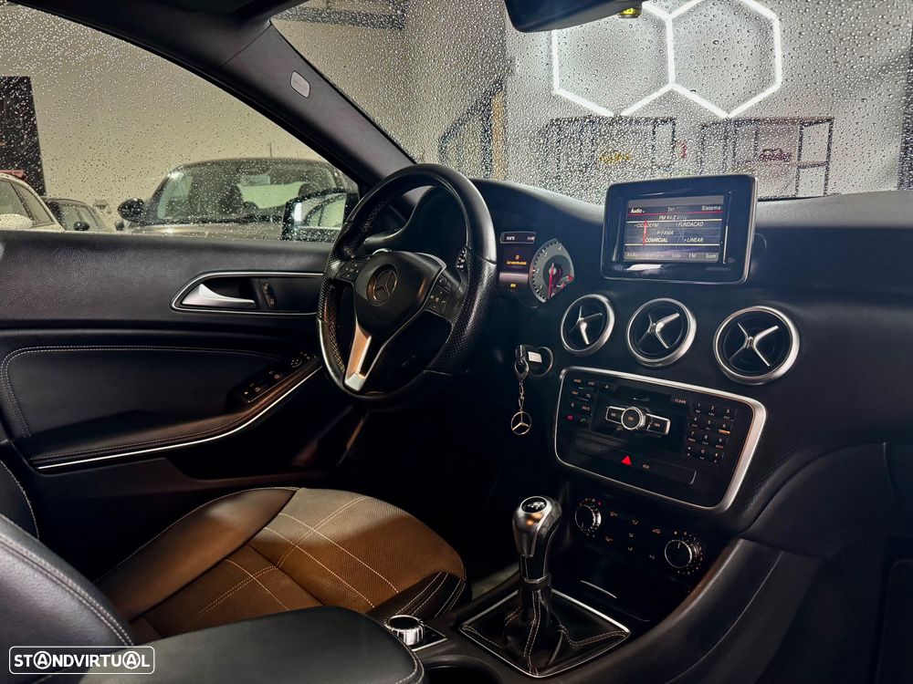 Mercedes-Benz A 180 CDI (BlueEFFICIENCY) Urban - 17
