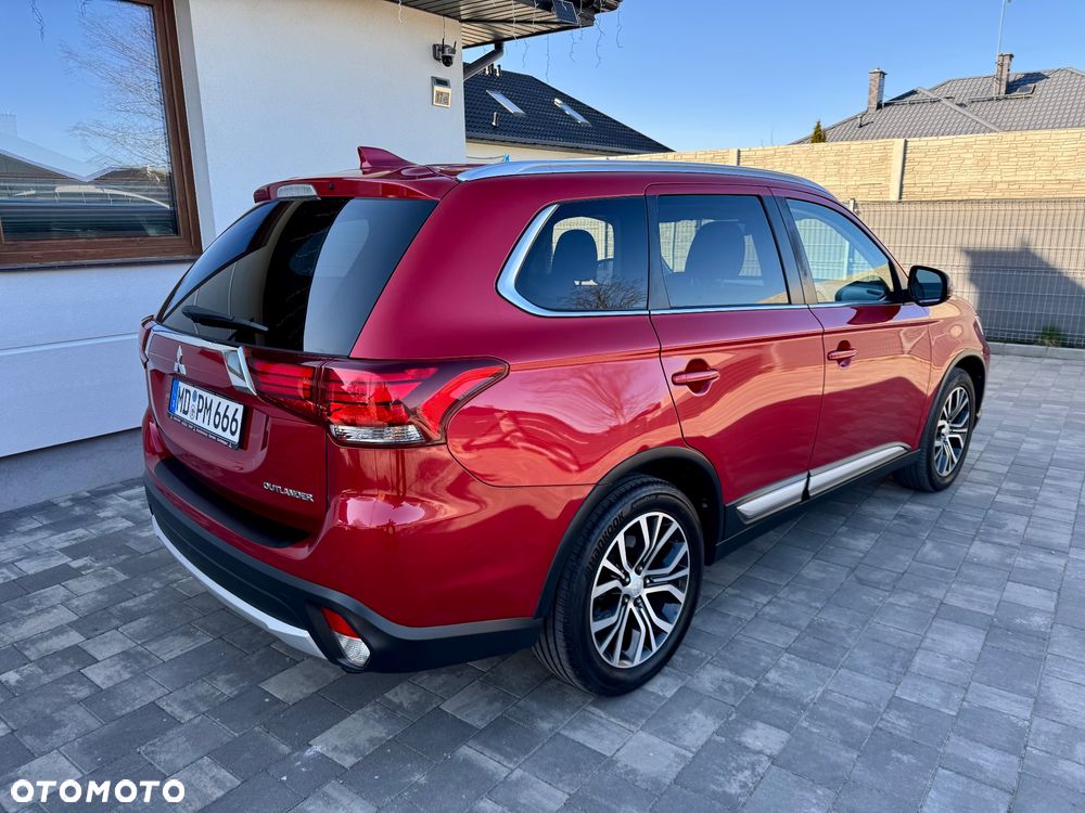 Mitsubishi Outlander - 8